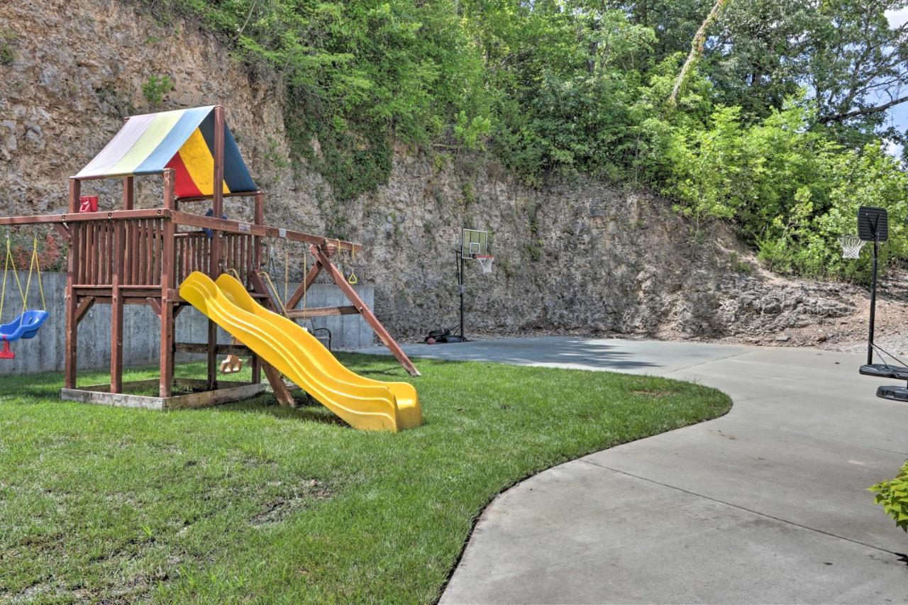 The Lake Escape With Balcony And Pool Access! Camdenton Exterior foto